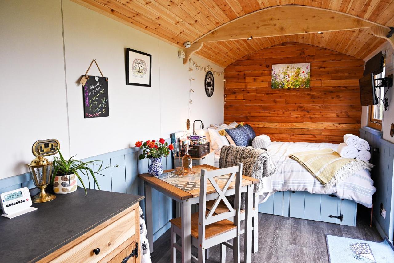 Luxury Shepherd Hut In The Peak District Bakewell Ngoại thất bức ảnh
