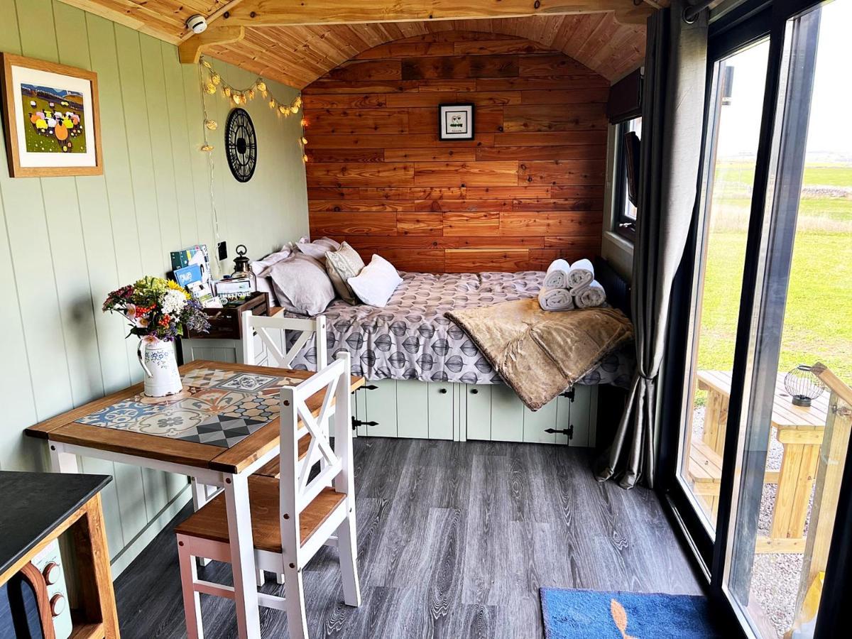 Luxury Shepherd Hut In The Peak District Bakewell Ngoại thất bức ảnh