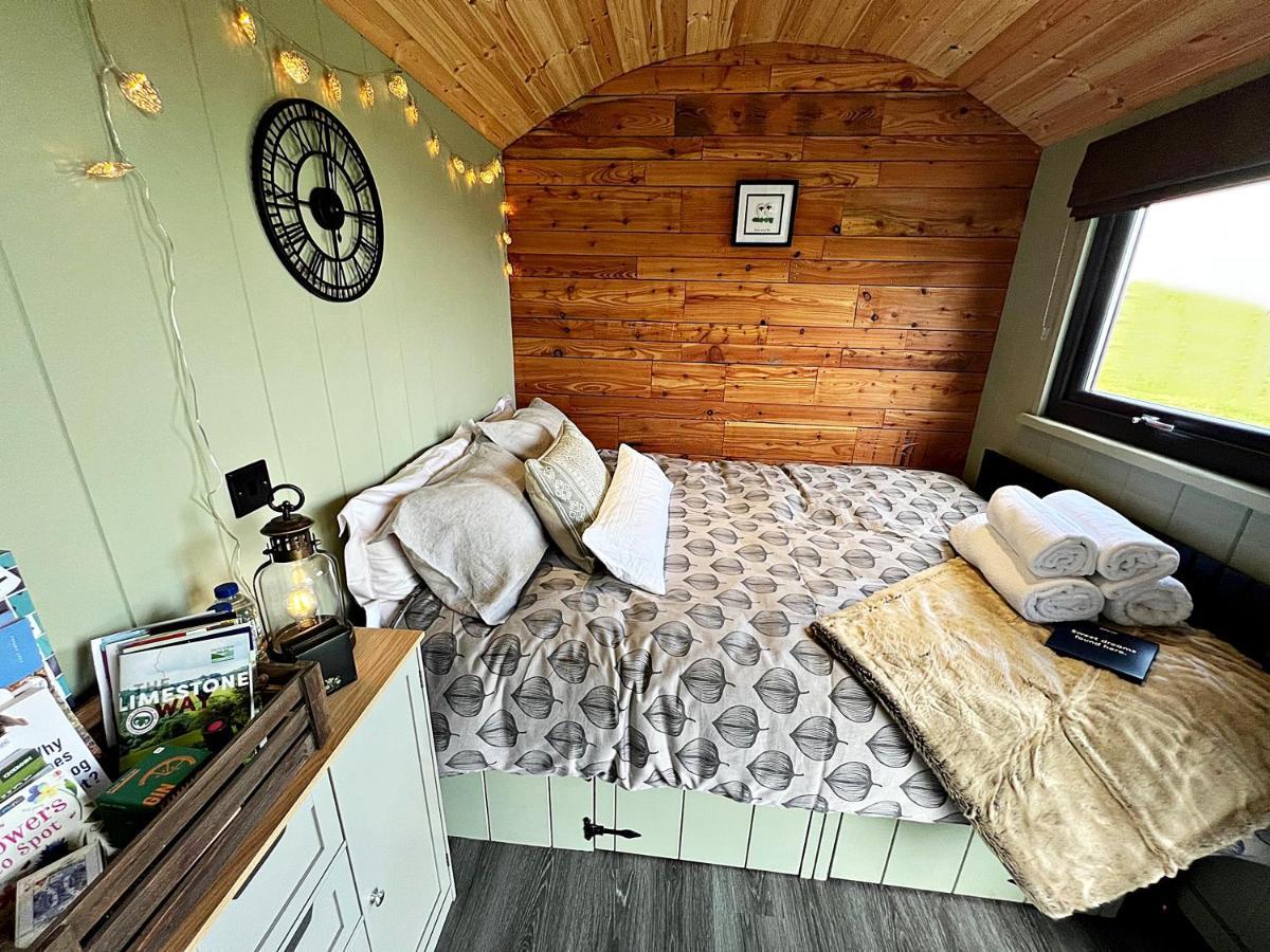 Luxury Shepherd Hut In The Peak District Bakewell Ngoại thất bức ảnh