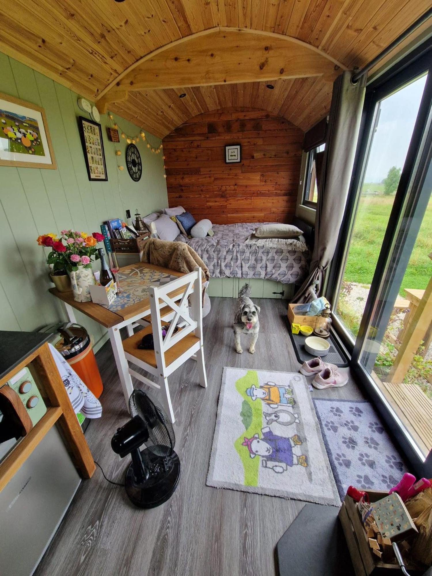 Luxury Shepherd Hut In The Peak District Bakewell Ngoại thất bức ảnh